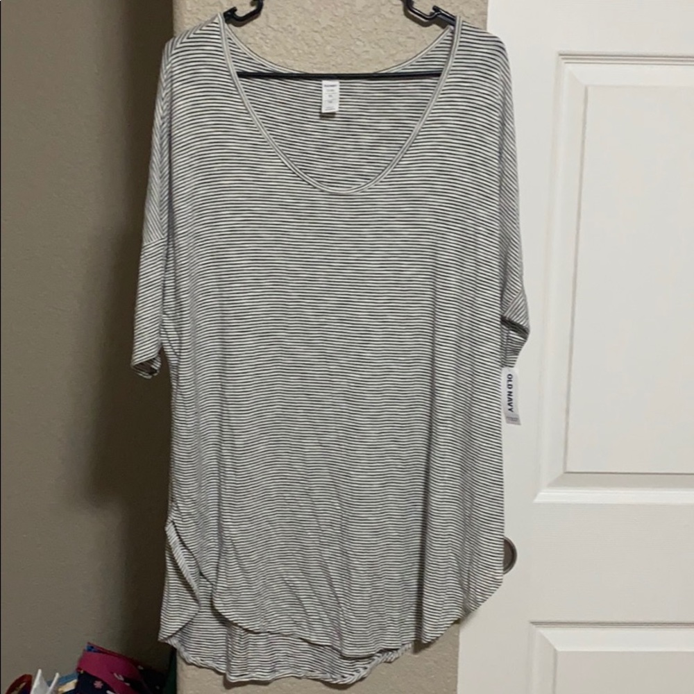 Old Navy NWT striped short sleeve
